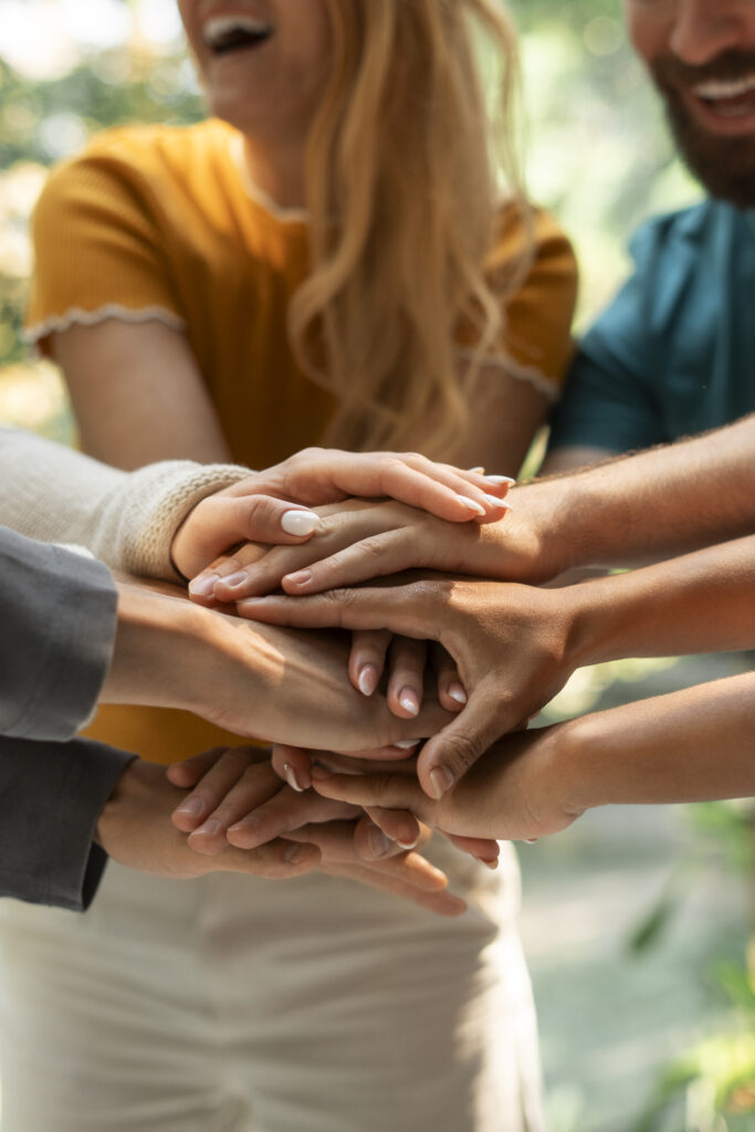 labor union members working together